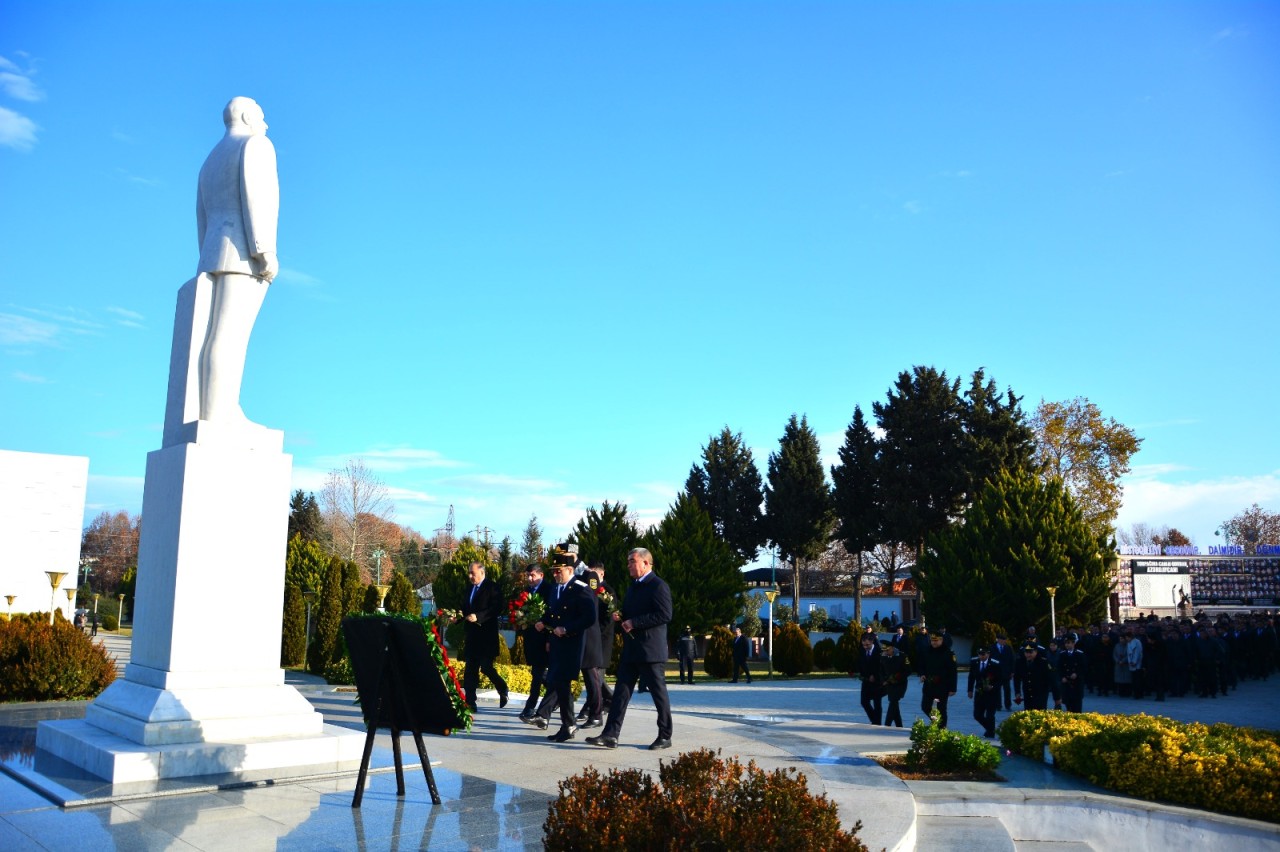 Ağstafada Ulu Öndərin xatirəsi dərin ehtiramla yad edildi - FOTOLAR